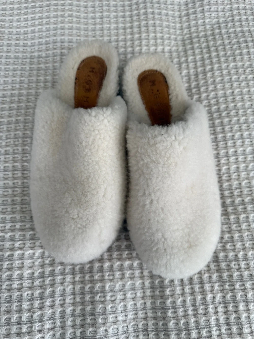 M. Gemi Cream Shearling Slip-On Mules with Tan Suede Inset. The Greta. - Picture 1 of 5